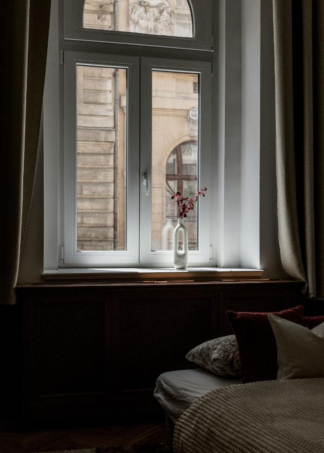 Luxe, Historic Home Downtown Landmarks 19 Century Budapest Eksteriør bilde