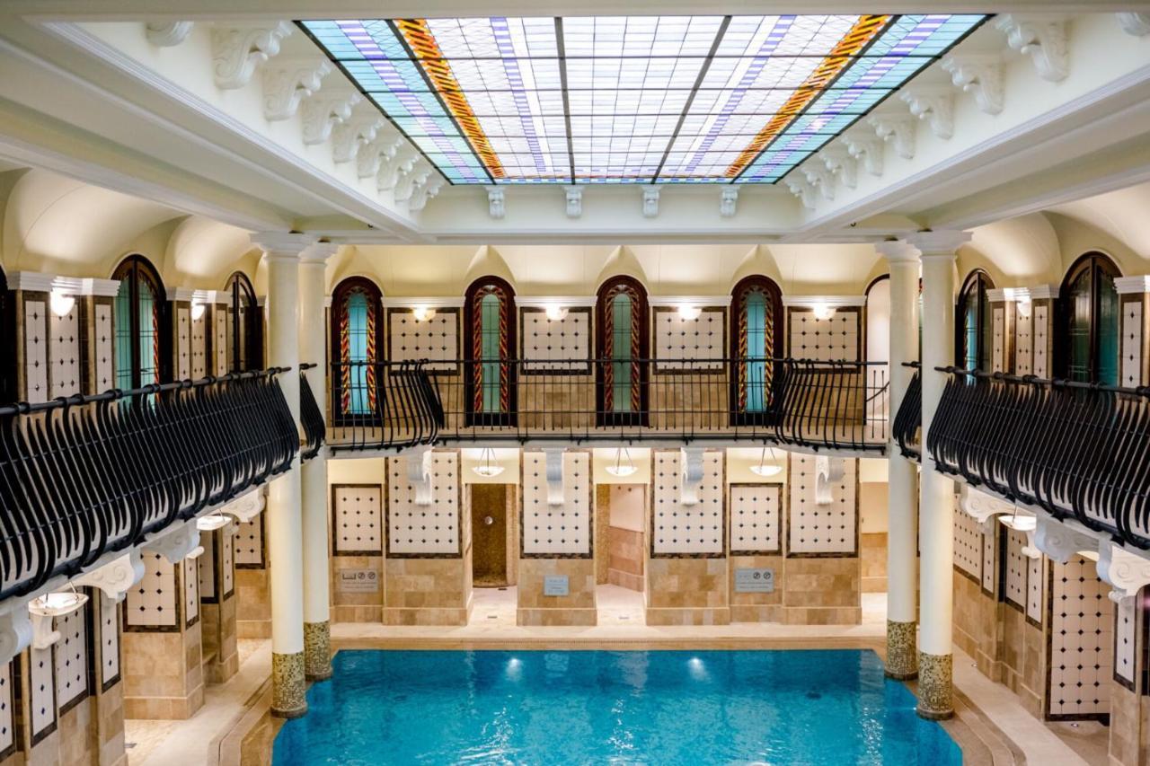 Luxe, Historic Home Downtown Landmarks 19 Century Budapest Eksteriør bilde