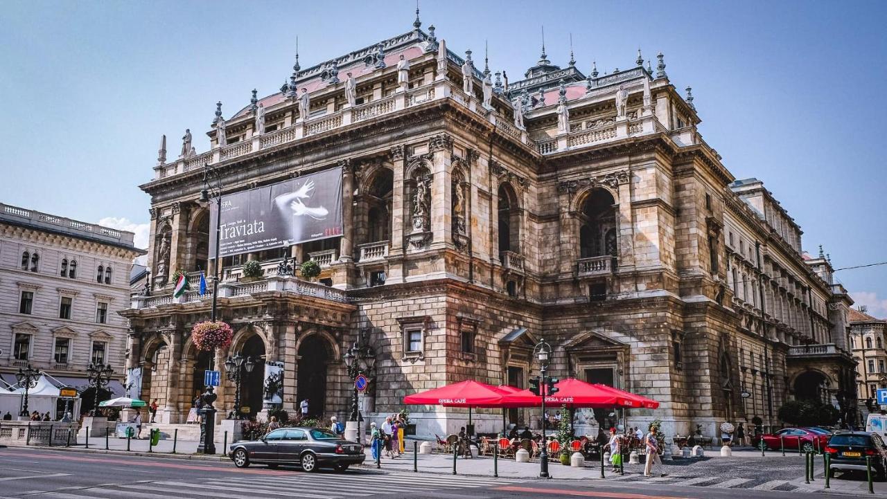 Luxe, Historic Home Downtown Landmarks 19 Century Budapest Eksteriør bilde